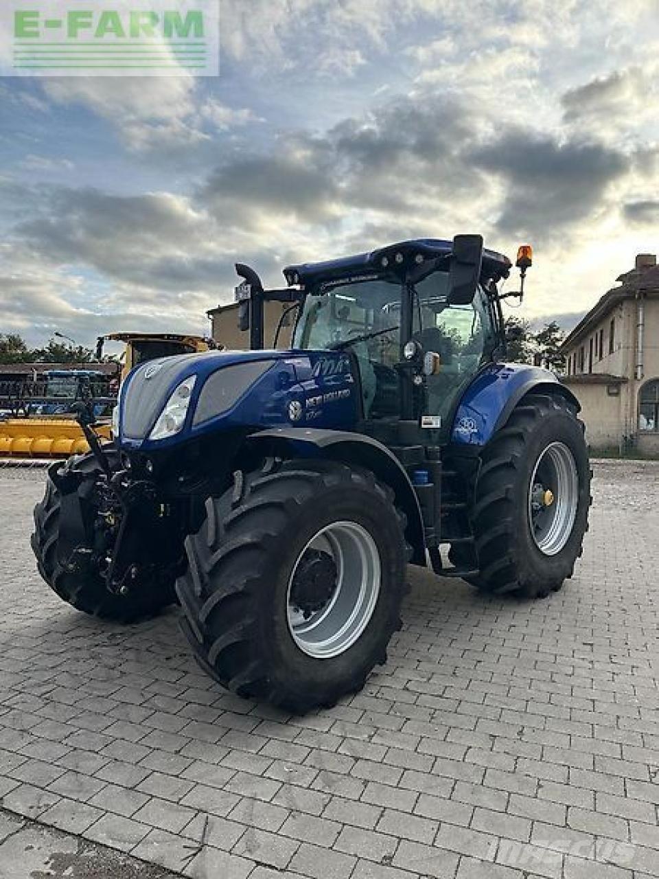 New Holland t7.270 曳引機