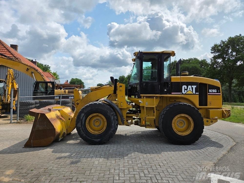CAT 928G 輪胎式裝載機