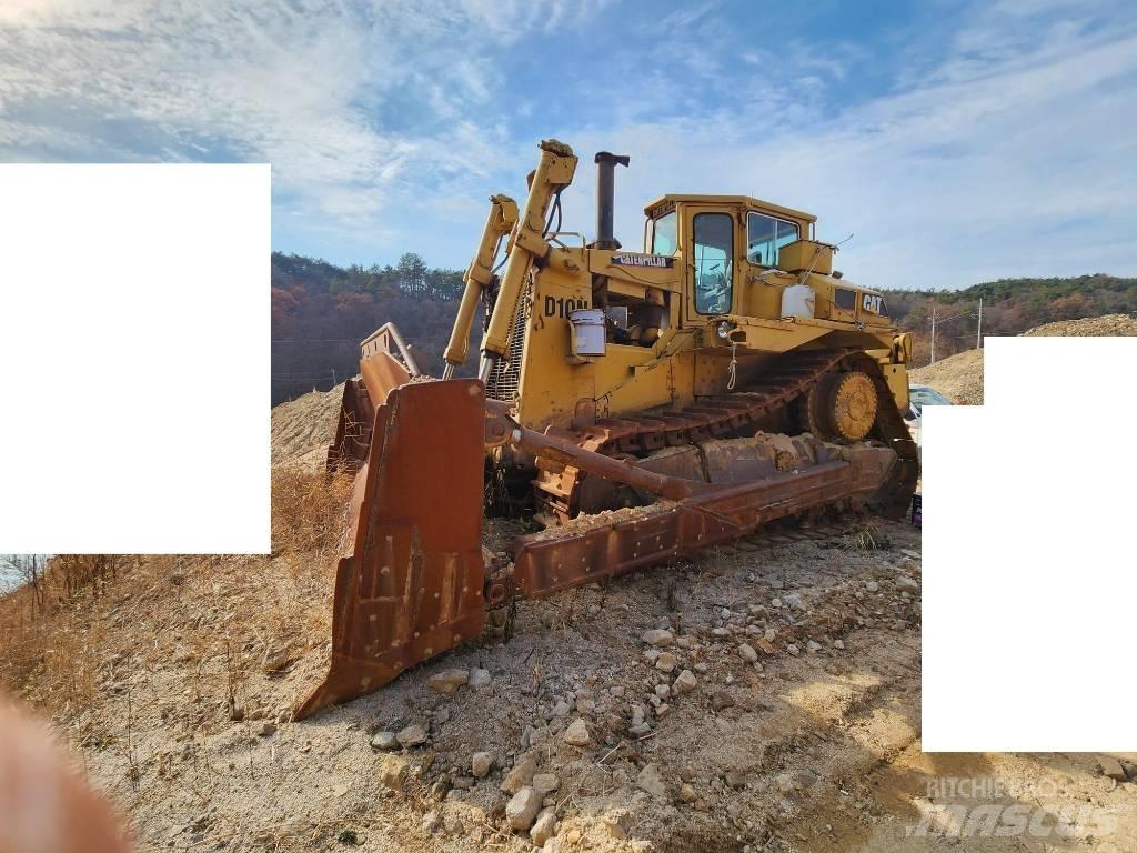 CAT D 9 N 履帶推土機