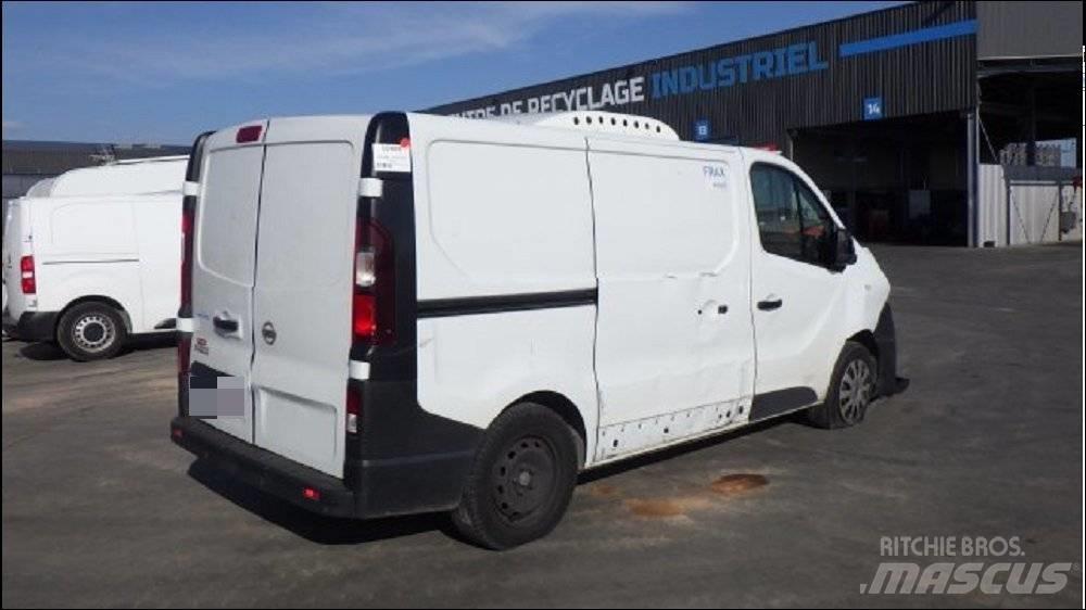 Nissan NV 300 車廂