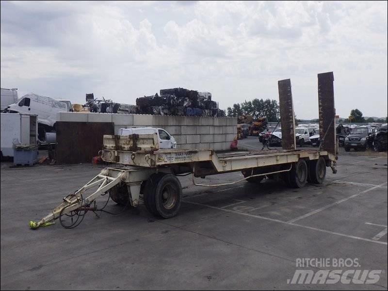 Louault Remorque 車輛運輸半拖車