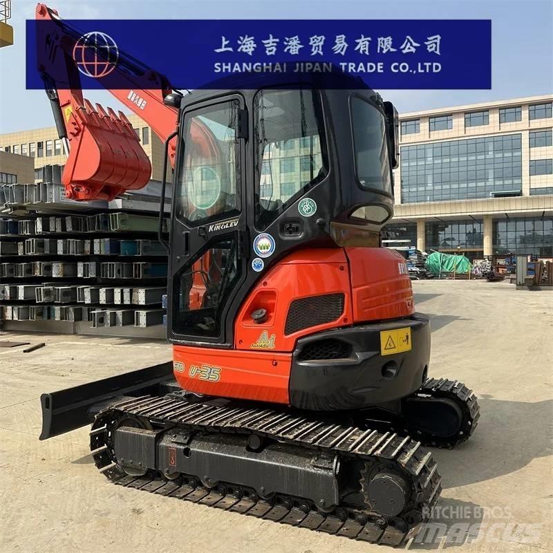 Kubota U 35 小型挖土機/掘鑿機<7t(小型挖掘機)