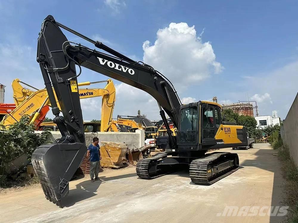 Volvo EC240D 履帶式 挖土機/掘鑿機/挖掘機