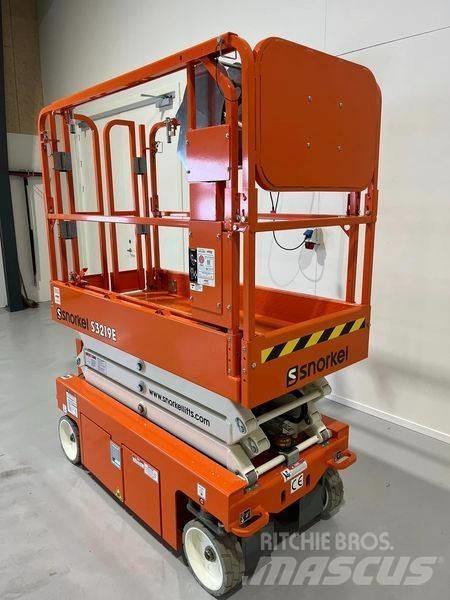 Snorkel S 3219 E 剪式升降機