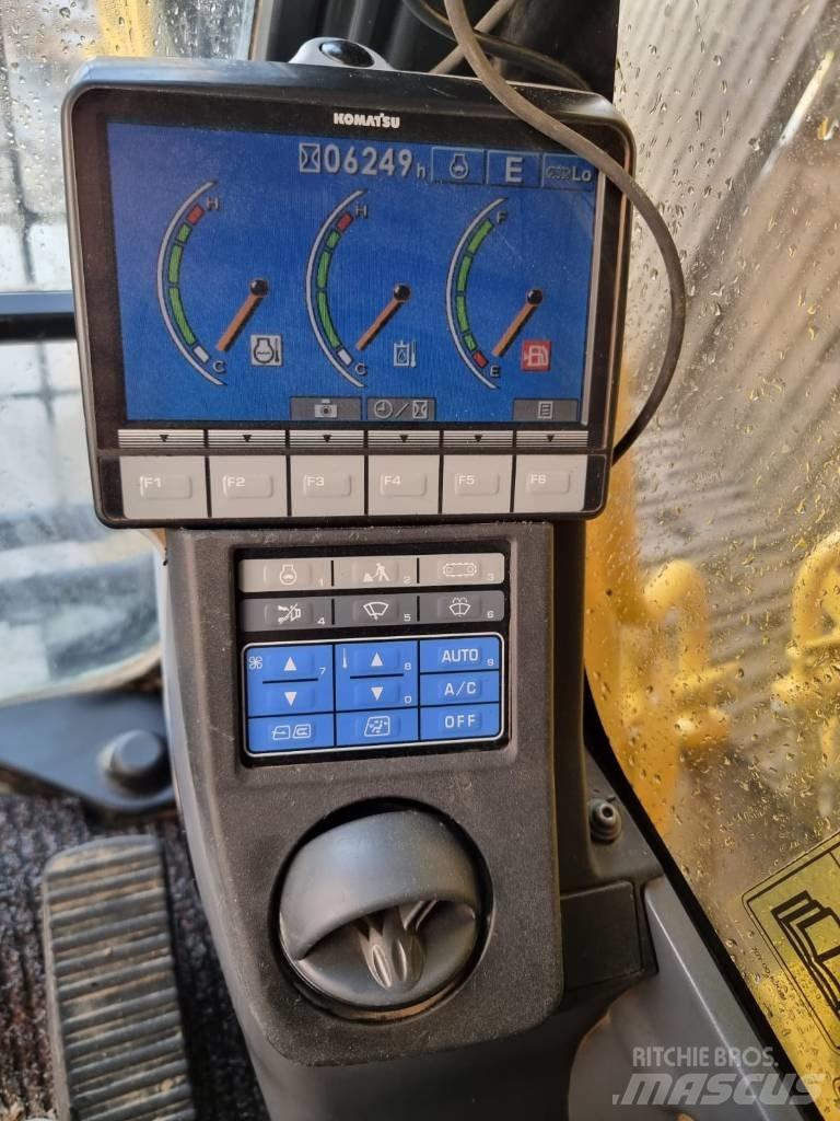 Komatsu PC 210-8 履帶式 挖土機/掘鑿機/挖掘機