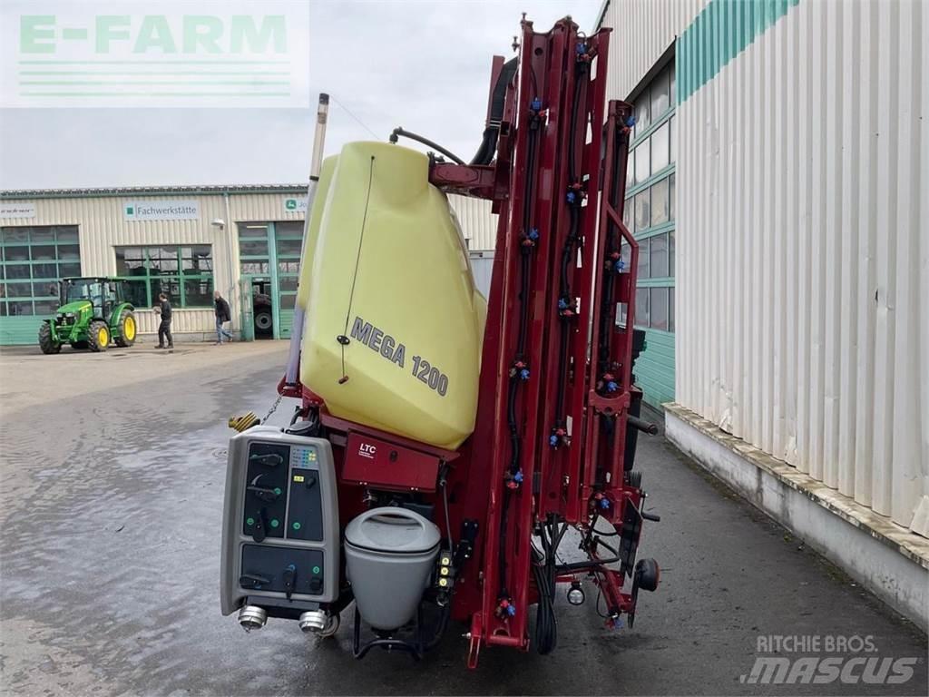 Hardi MEGA 1200 牽引式噴霧機