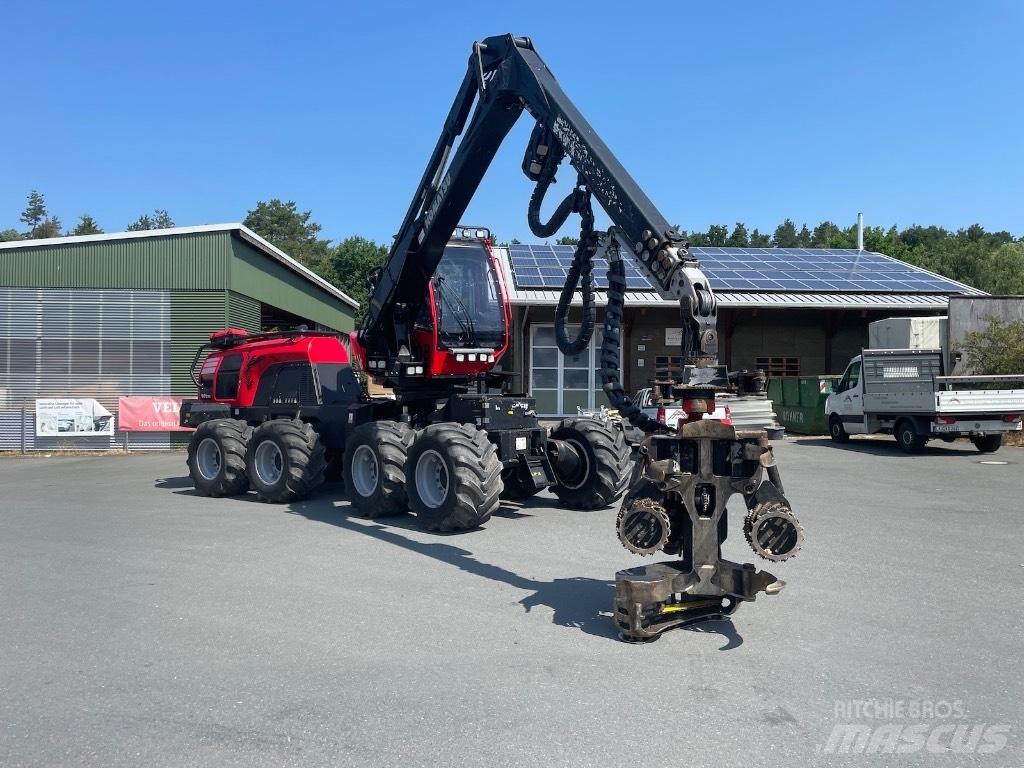 Komatsu 901 XC 收穫機