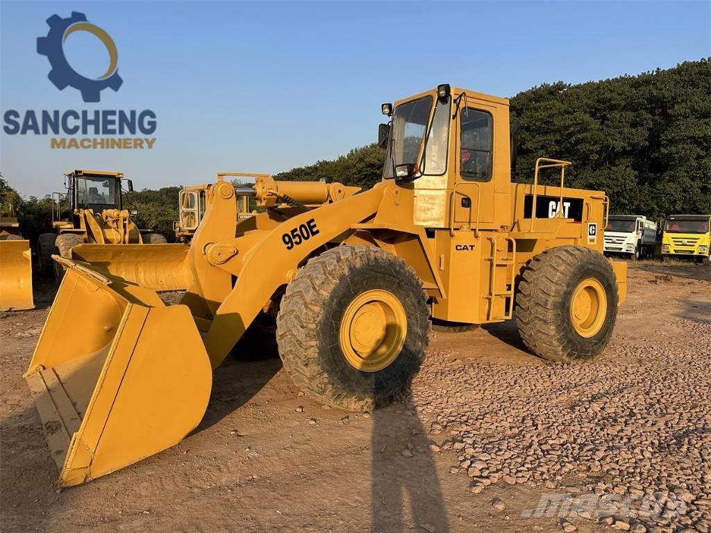 CAT 950E 輪胎式裝載機