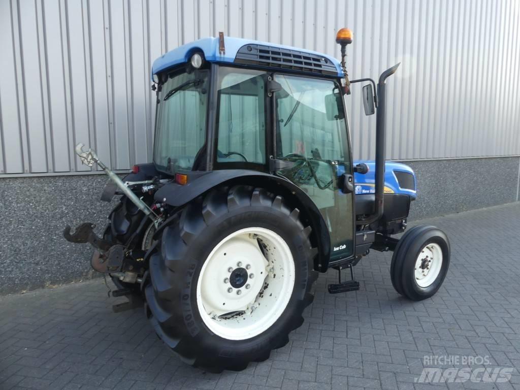 New Holland T4040F 曳引機