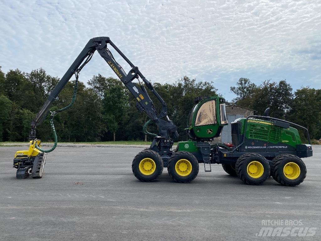John Deere 1270 G 收穫機