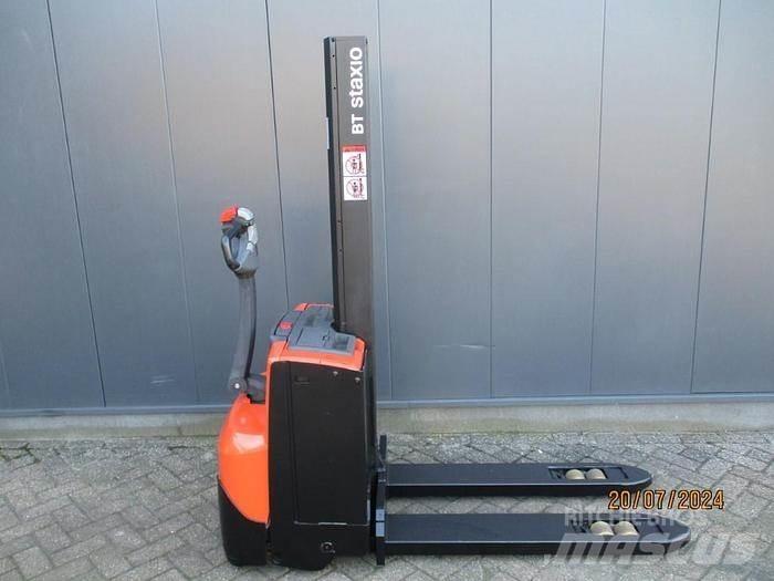 BT SWE 080L 行走控制式堆積機