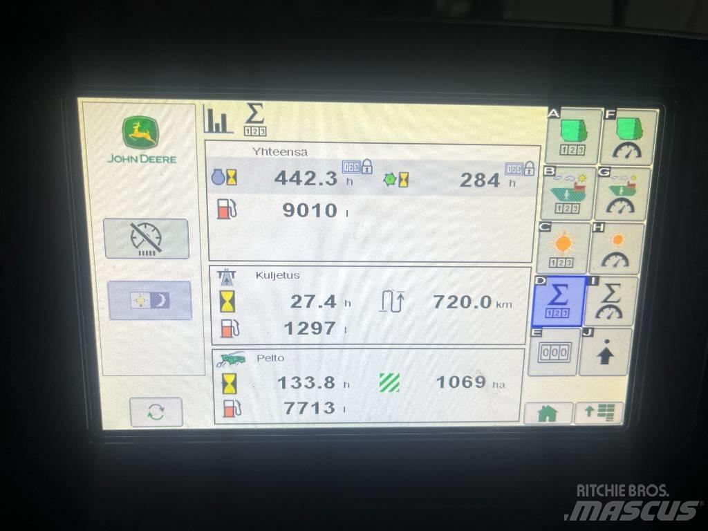 John Deere 9700i 自走式飼料採集機