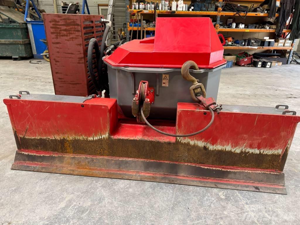  Hochleitner TWFH120 林業其他機械設備