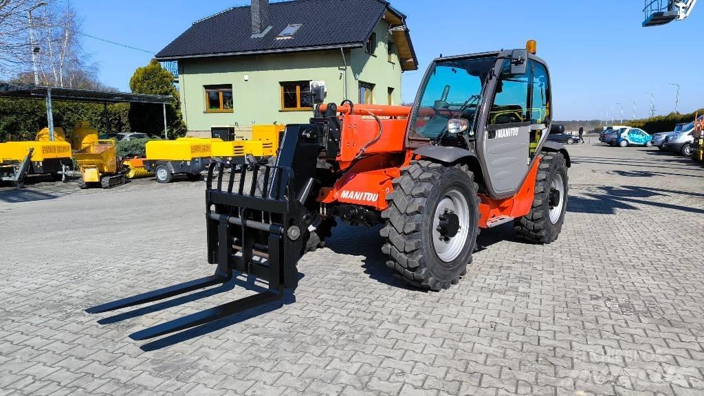 Manitou MT 932 伸縮臂操作車