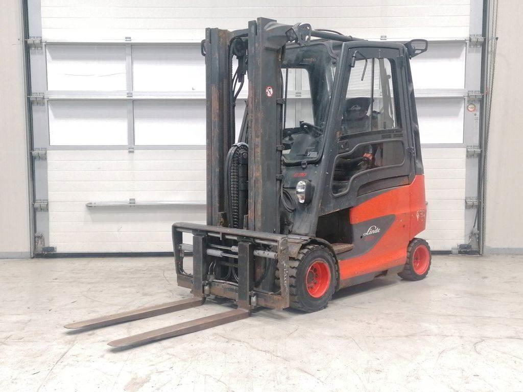 Linde E30H-01/600 電動堆高機