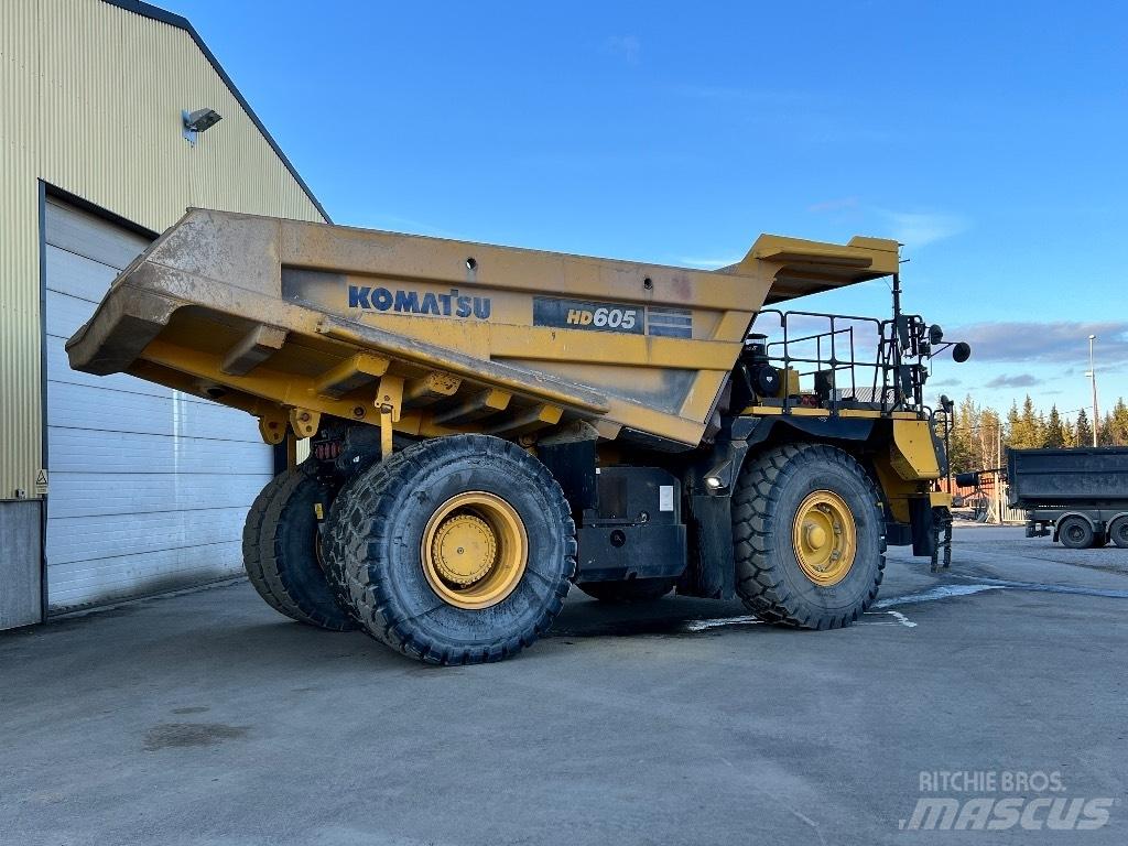 Komatsu 605-8 剛性傾卸卡車