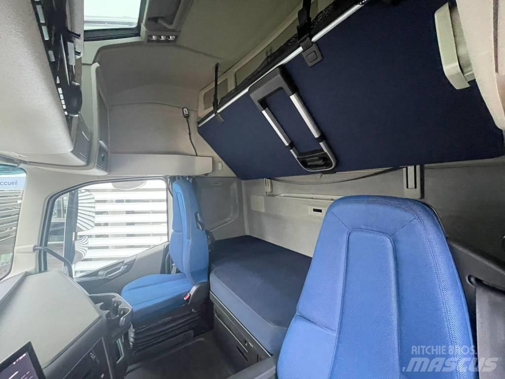 Volvo FH 500 | Leasing 曳引機組件