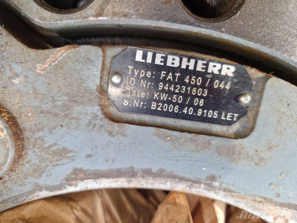 Liebherr R 954 LI 軸