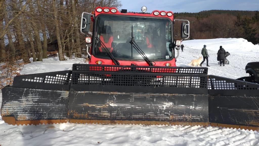 Kässbohrer PB 400 鏟雪車