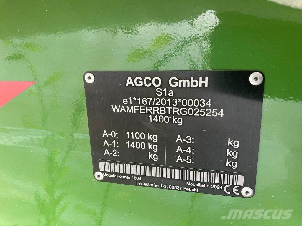 Fendt Former 1603 耙與翻草機