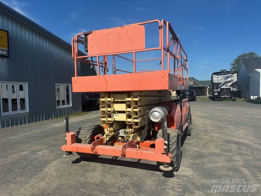 JLG 4394 RT 剪式升降機