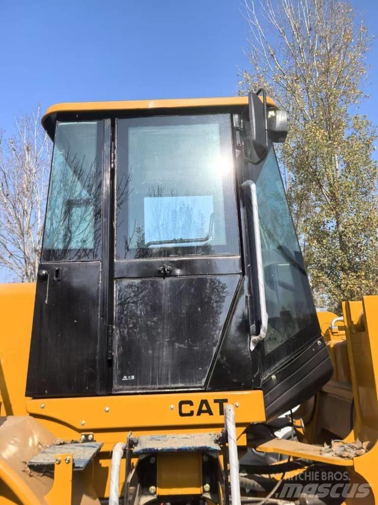 CAT 966H 輪胎式裝載機