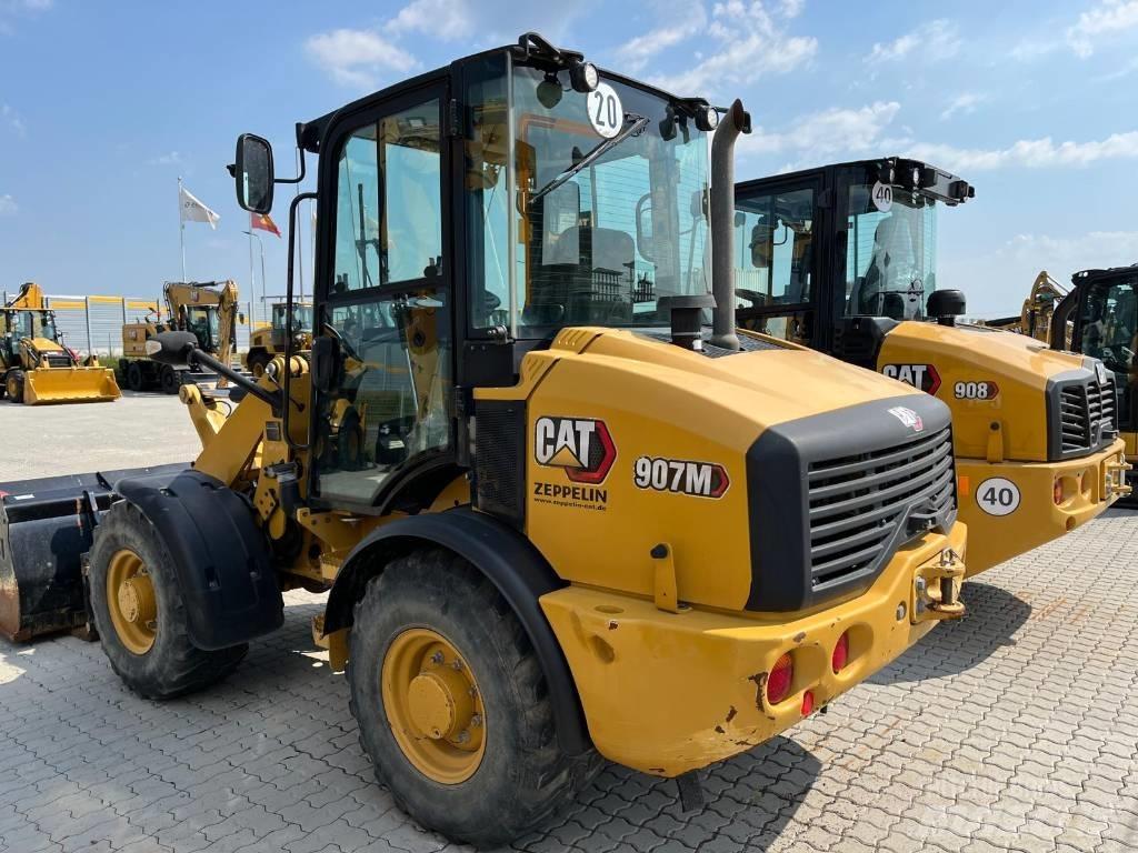 CAT 907 M 輪胎式裝載機