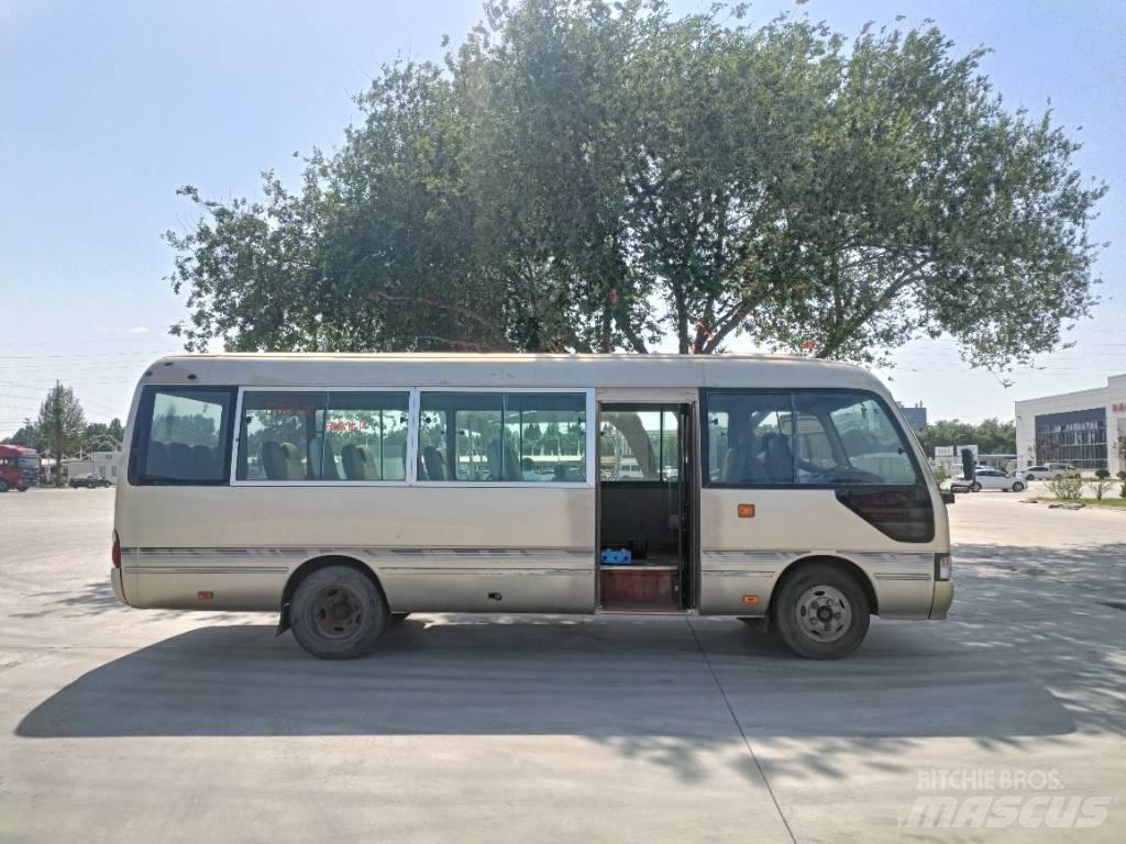 Toyota Coaster Bus 迷你巴士