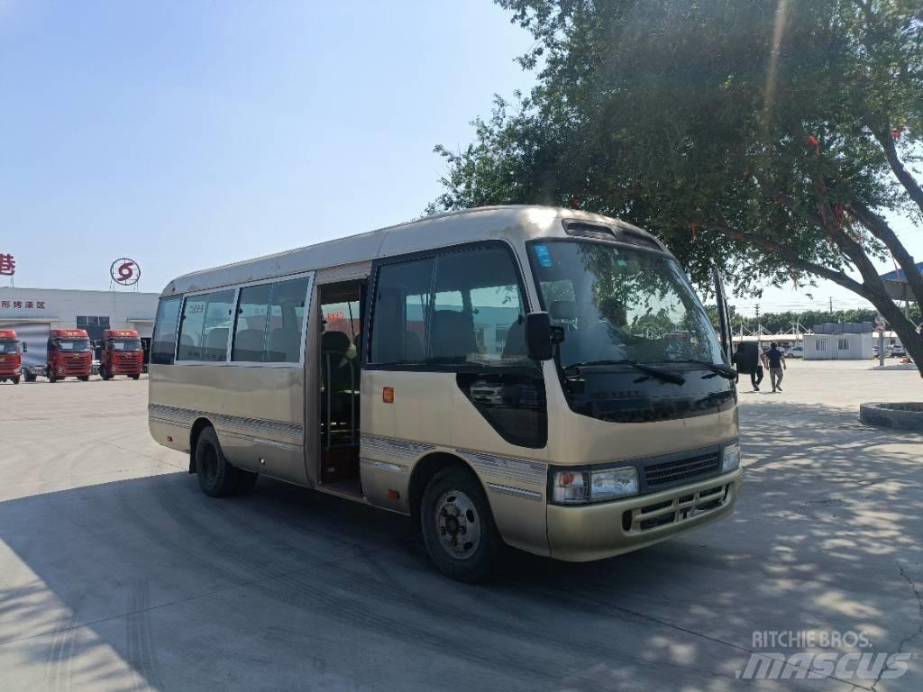 Toyota Coaster Bus 迷你巴士