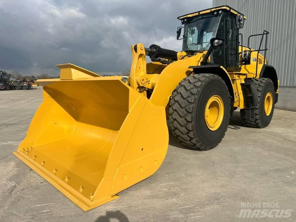 CAT 972 輪胎式裝載機