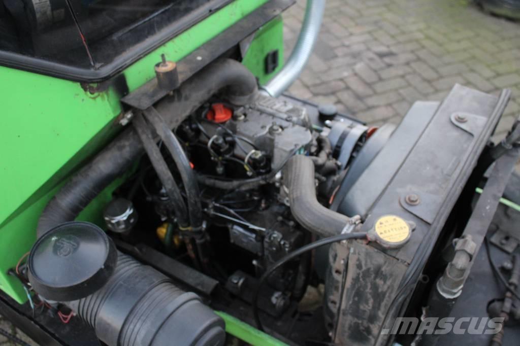 LM Trac 285 工具車