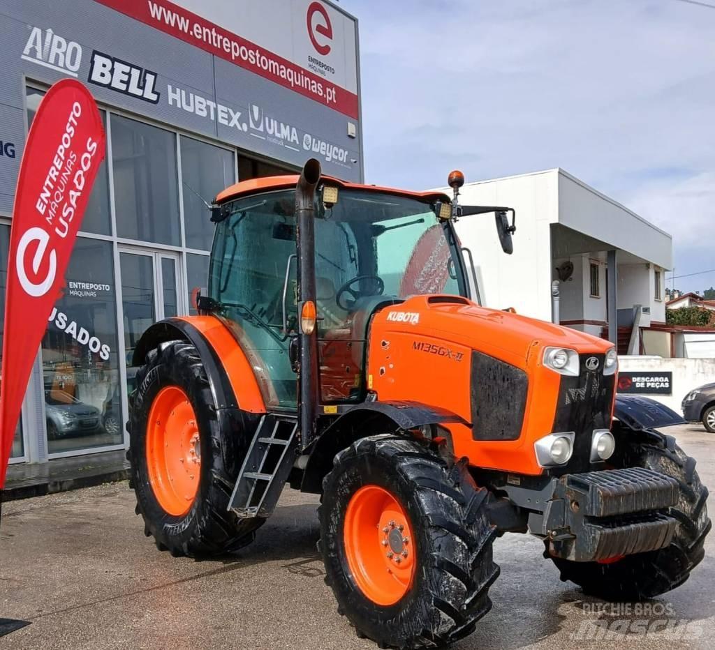 Kubota M135GX 曳引機