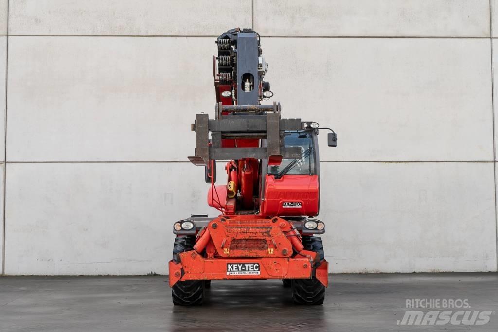 Manitou MRT 2150 伸縮臂操作車