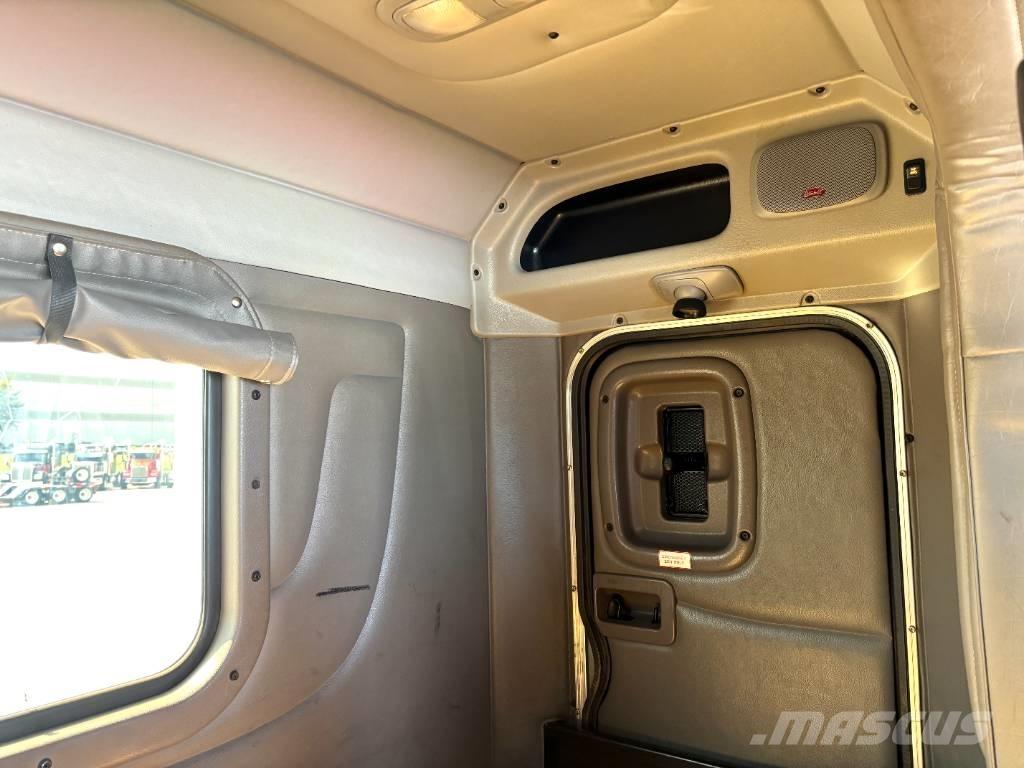 Peterbilt 389 曳引機組件