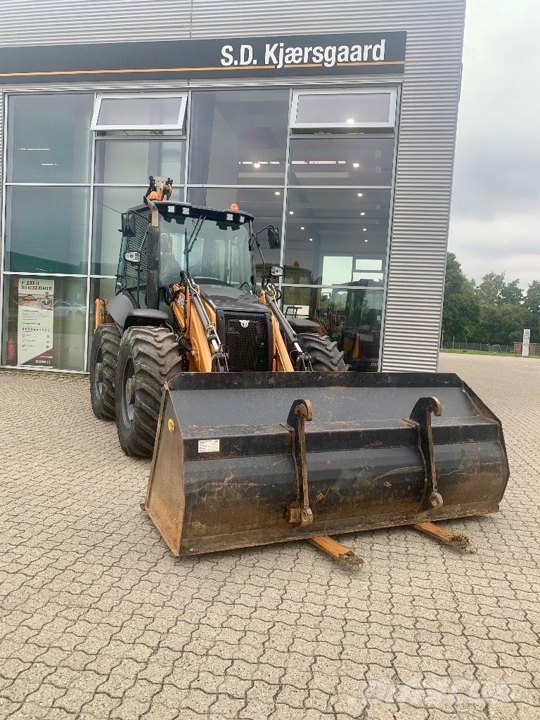 CASE 695 ST 反鏟裝載機