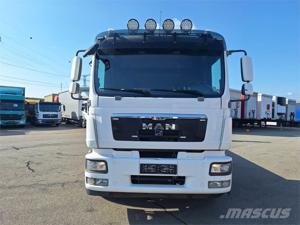 MAN TGM 18.250 商用底盤車
