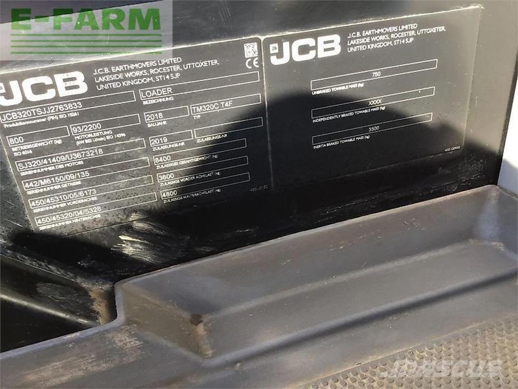 JCB tm320 農業用伸縮臂裝載機