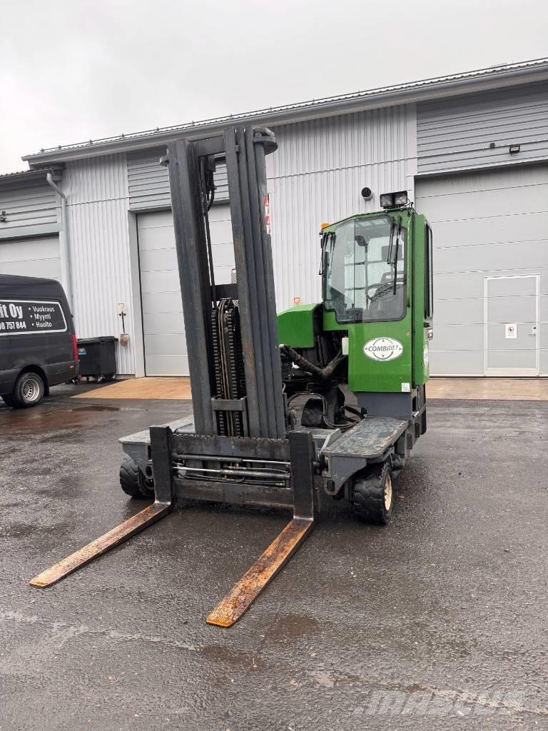 Combilift C 4000 四向前伸式堆高機(叉車)