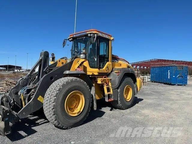 Volvo L 120 H 輪胎式裝載機