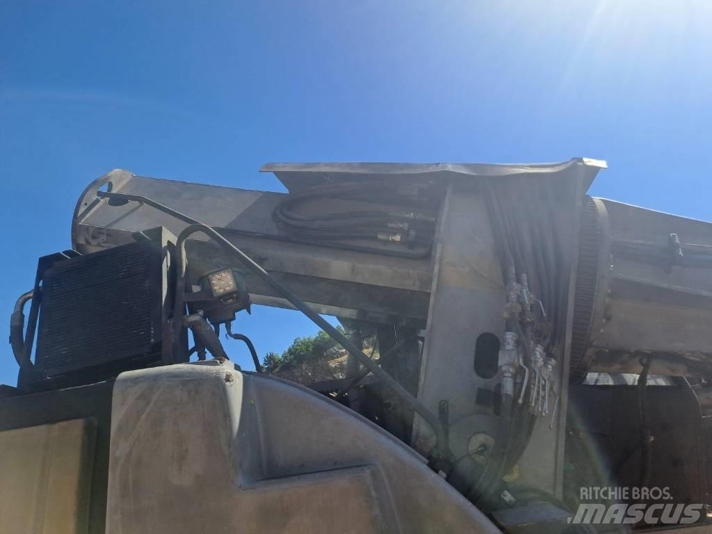 Gradall XL 4200 III 地下裝載機