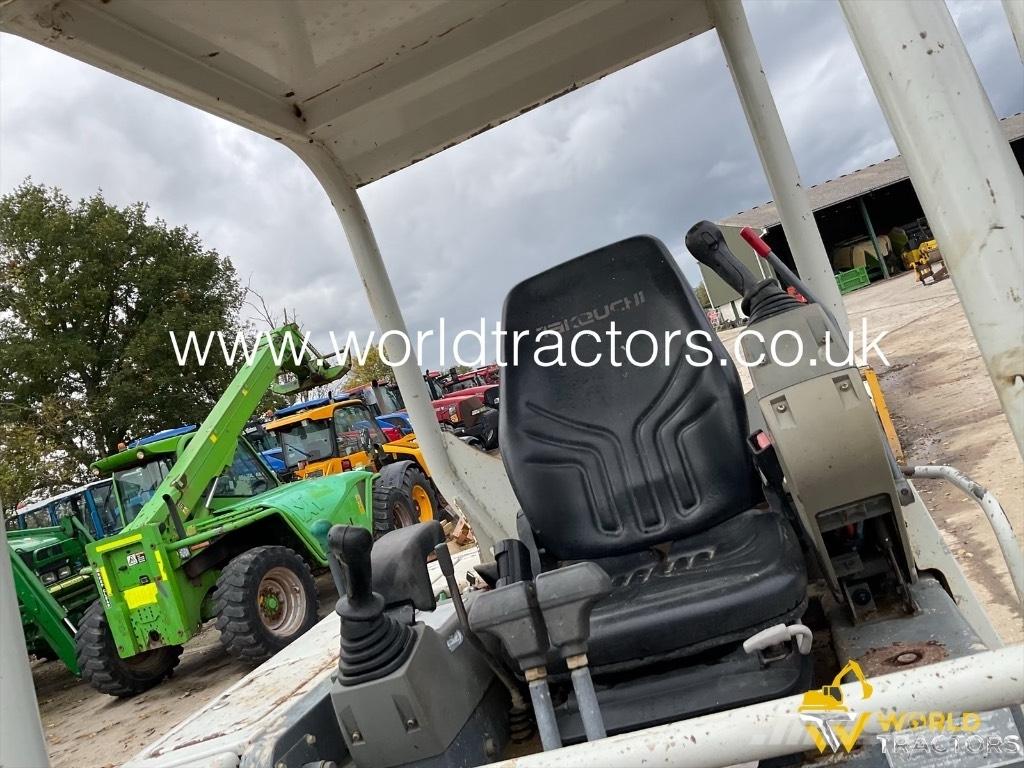 Takeuchi TB 228 小型挖土機/掘鑿機<7t(小型挖掘機)