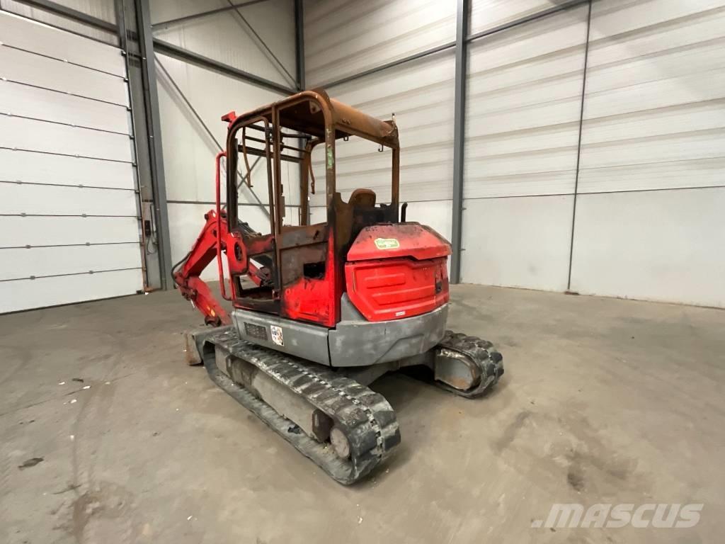 JCB 48 Z-1 小型挖土機/掘鑿機<7t(小型挖掘機)