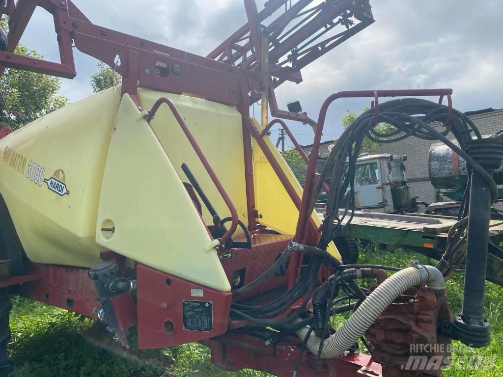 Hardi Navigator 3000 牽引式噴霧機