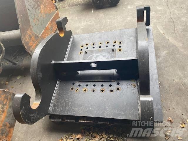 CAT CW70 kopplaat 兩爪吊夾