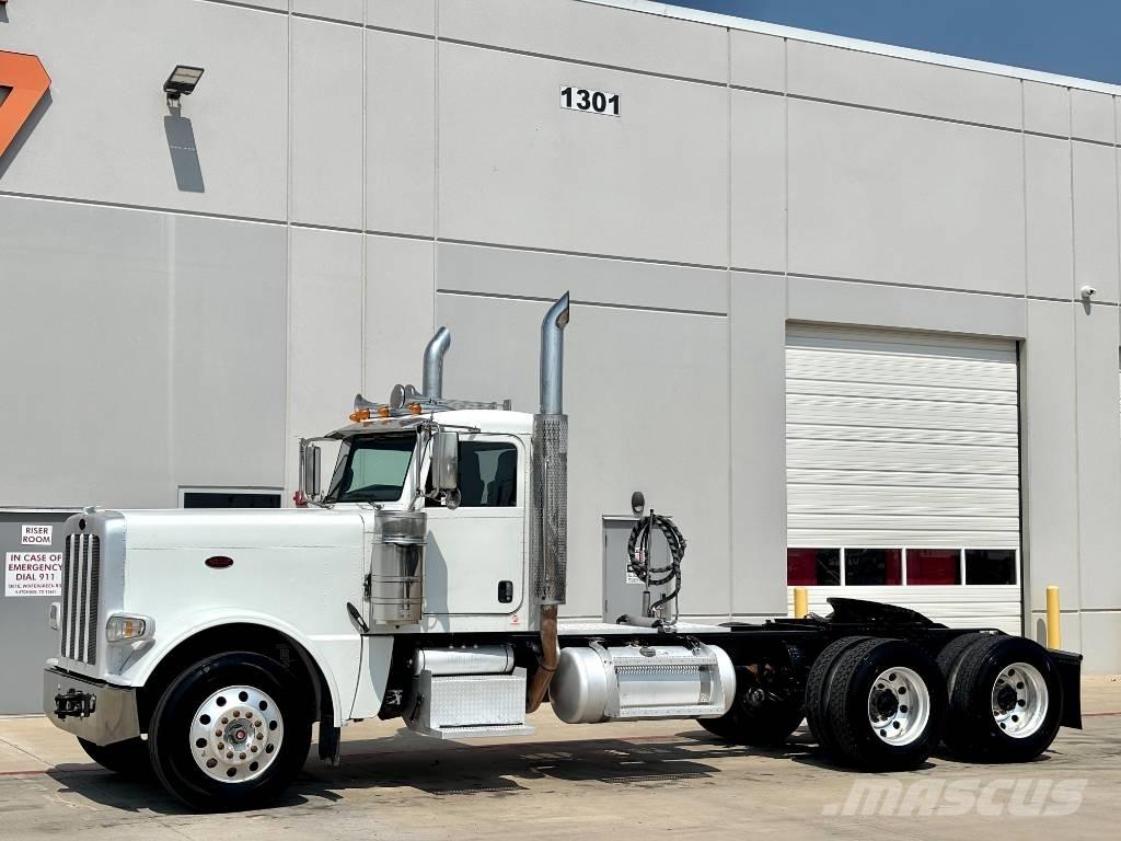 Peterbilt 389 曳引機組件