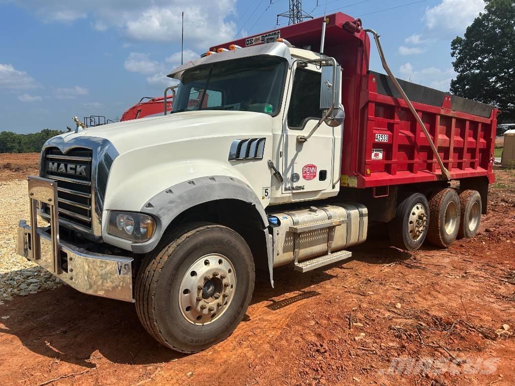 Mack Granite GU 713 傾卸式卡車