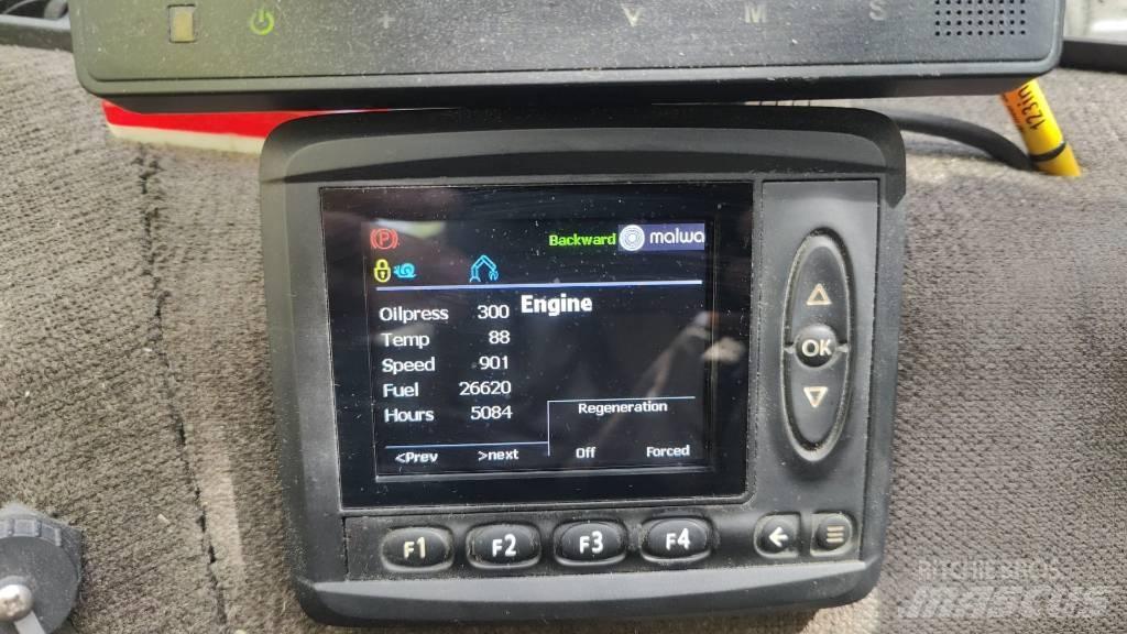 Malwa 560 3 C 收穫集運機