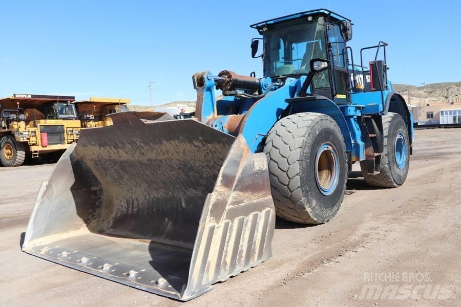 CAT 972 M 輪胎式裝載機