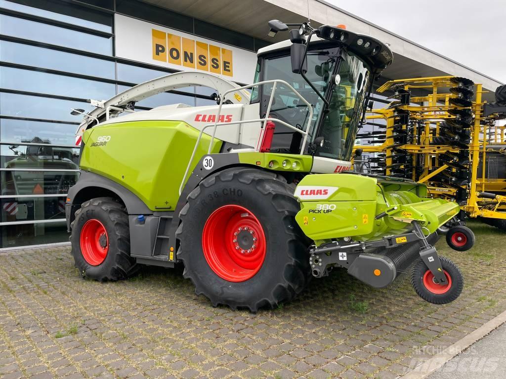 CLAAS Jaguar 960 自走式飼料採集機