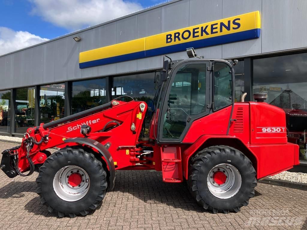Schäffer 9630T 農業用伸縮臂裝載機